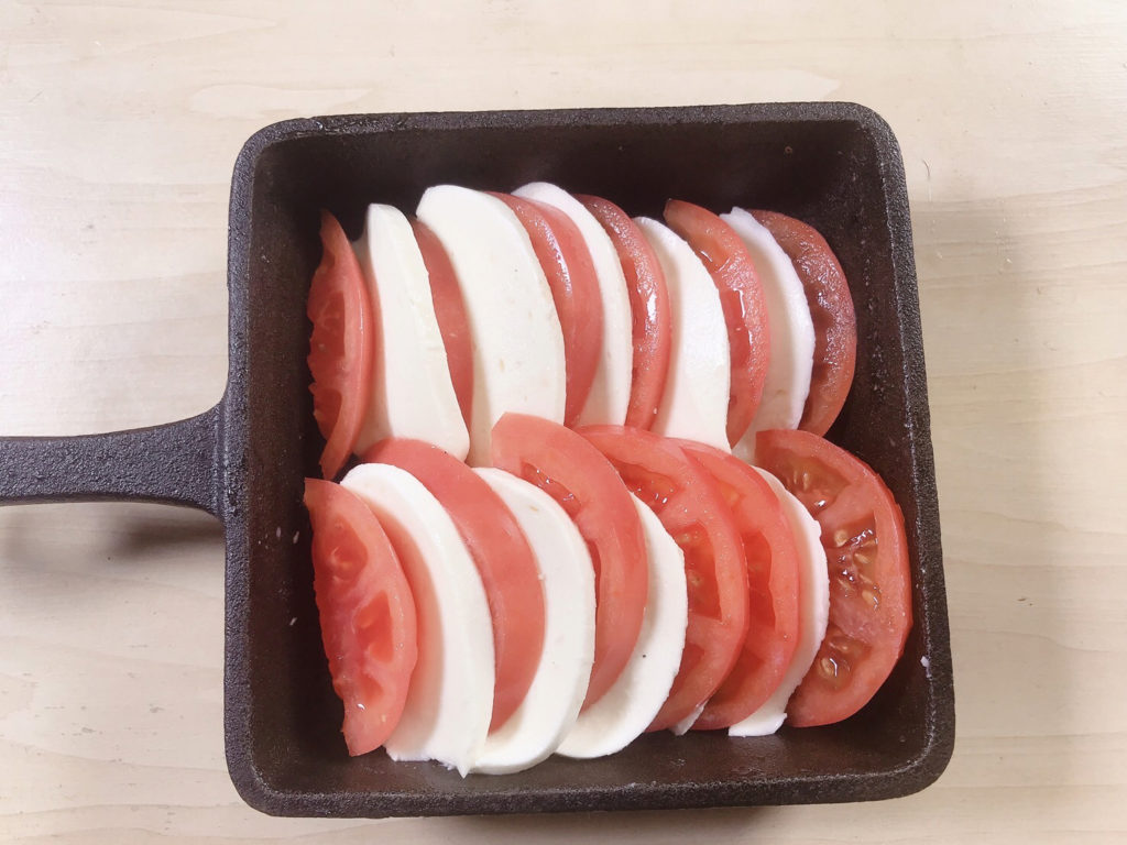 泡盛　カプレーゼのアヒージョ 孫六