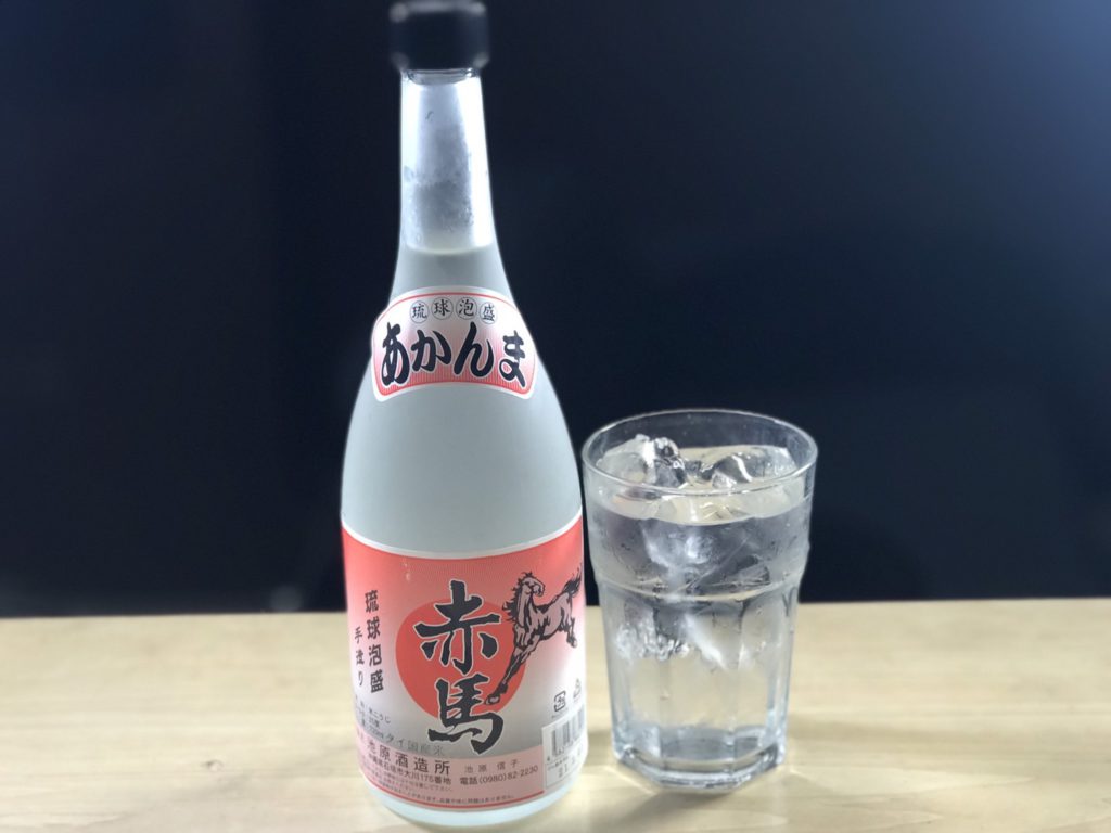 泡盛　チーズとベーコンのトルティーヤサンド