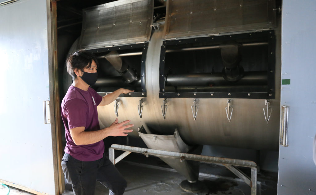 金武酒造　泡盛造り